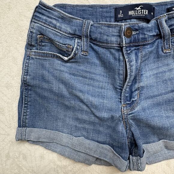 Hollister Shorts Womens Size 3 W26 Blue Mid Rise Shorts 3" Stretch Medium Wash - Picture 5 of 8